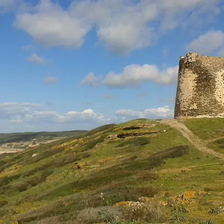 Lormar House Apartman *