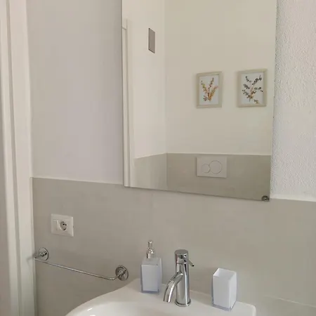 Lormar House شقة *
